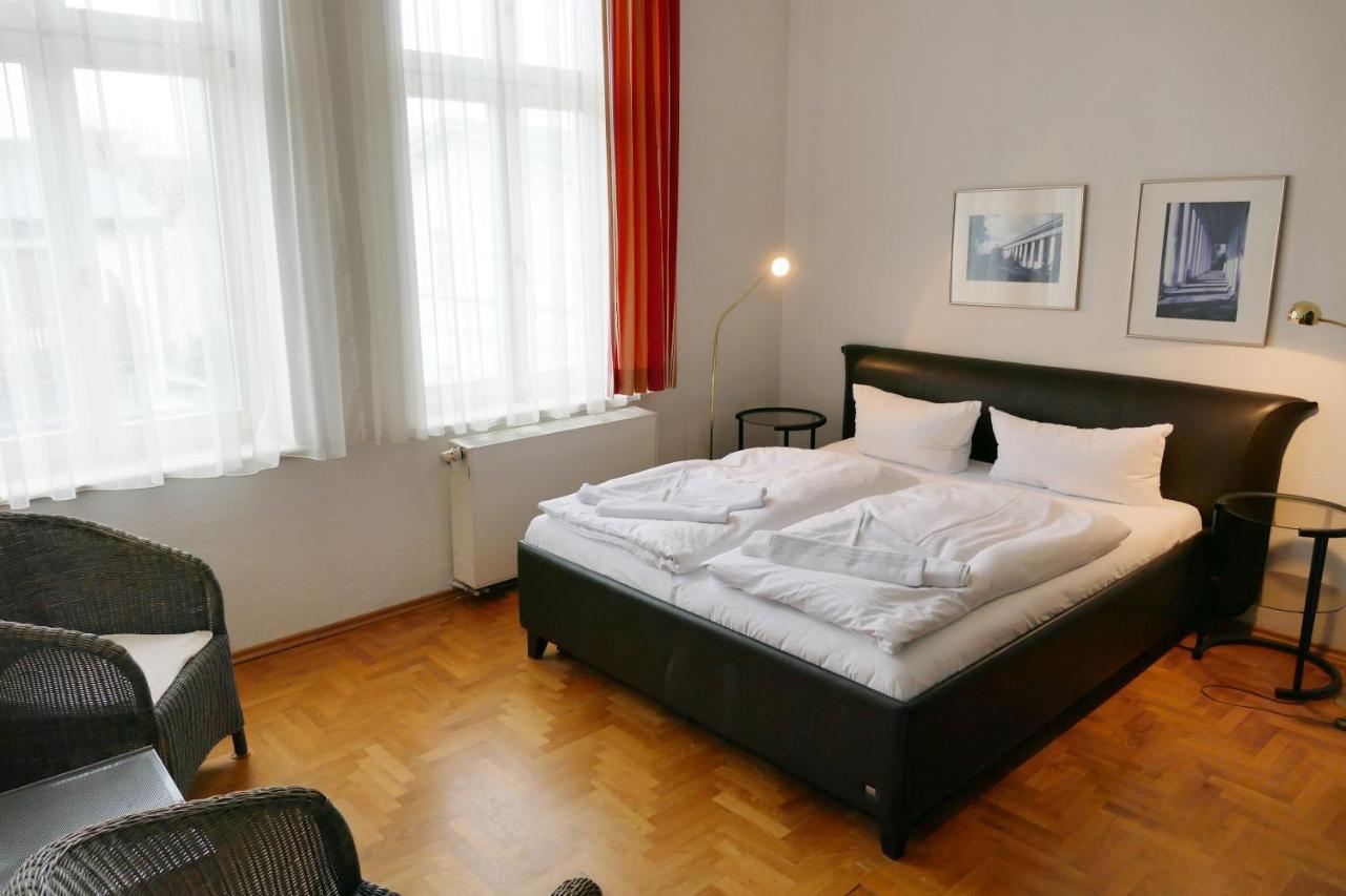 Villa Franz Josef Neuhof  Екстериор снимка