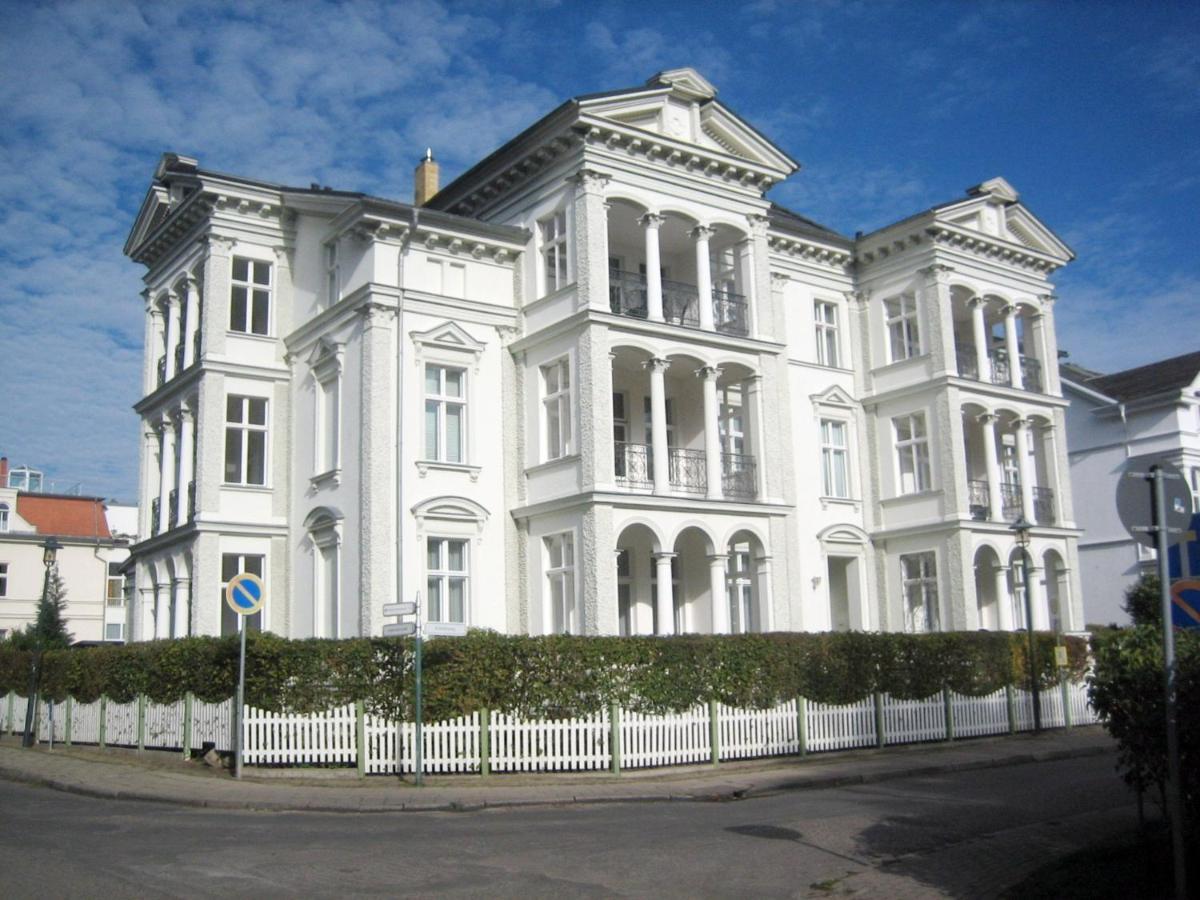 Villa Franz Josef Neuhof  Екстериор снимка